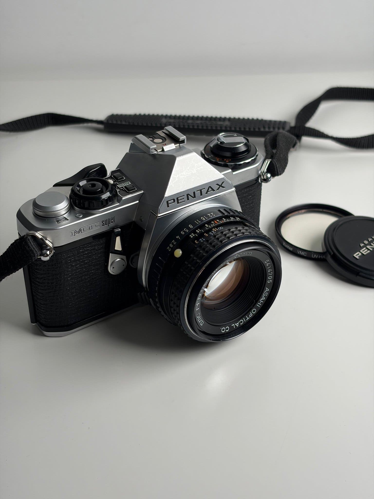 Pentax ME Super med SMC Pentax-M 50mm f2 objektiv