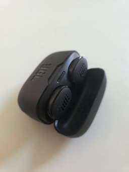 JBL Tune 130NC