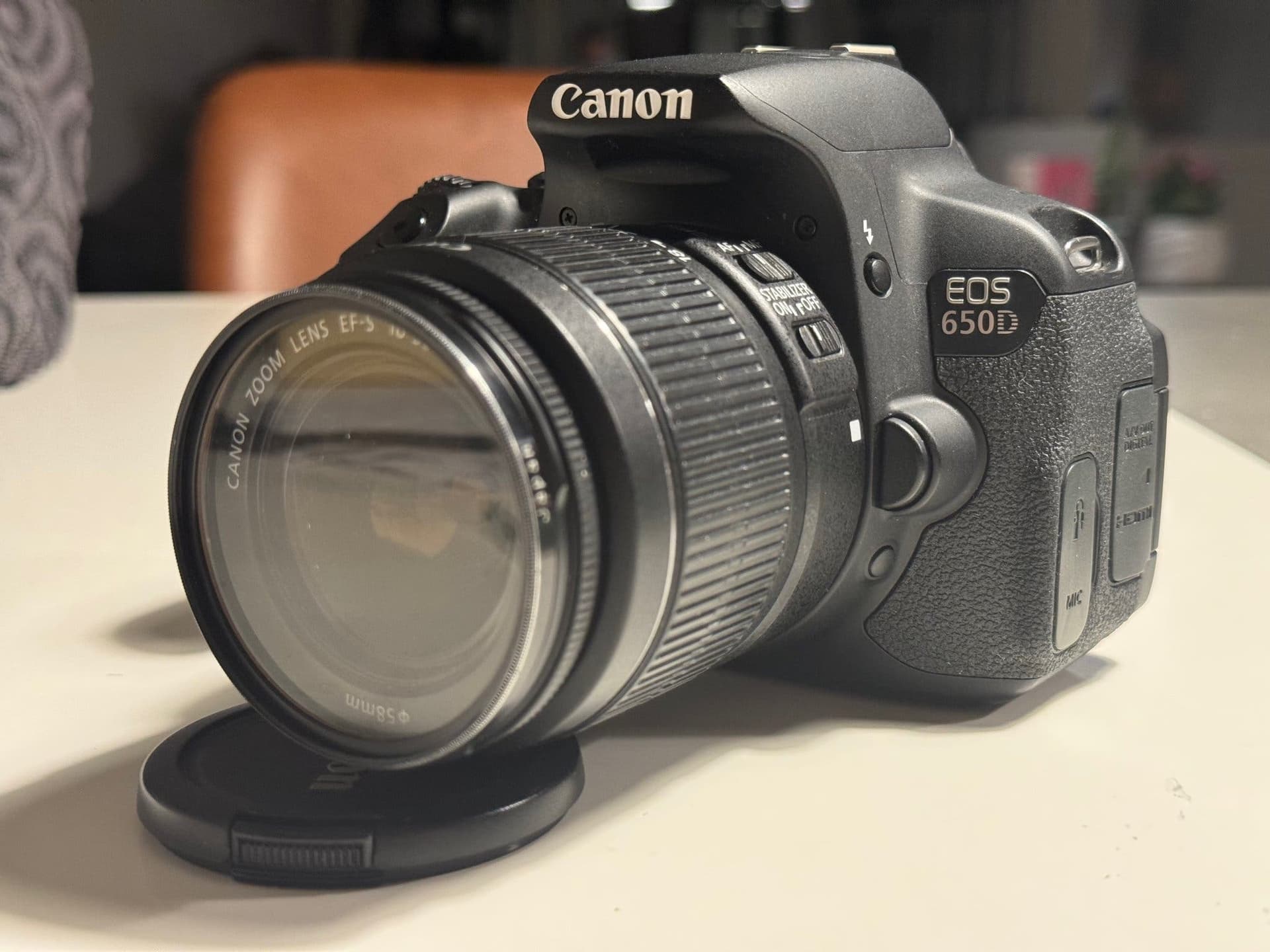 Canon EOS 650D + 18-55 IS II – endast 2 063 exponeringar