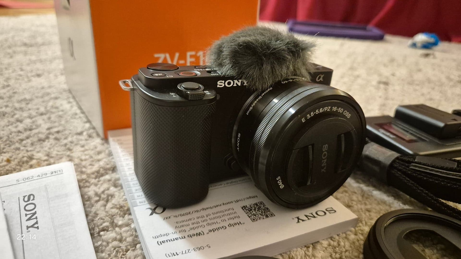 Sony ZV-E10 + 16–50mm – Mycket fint skick