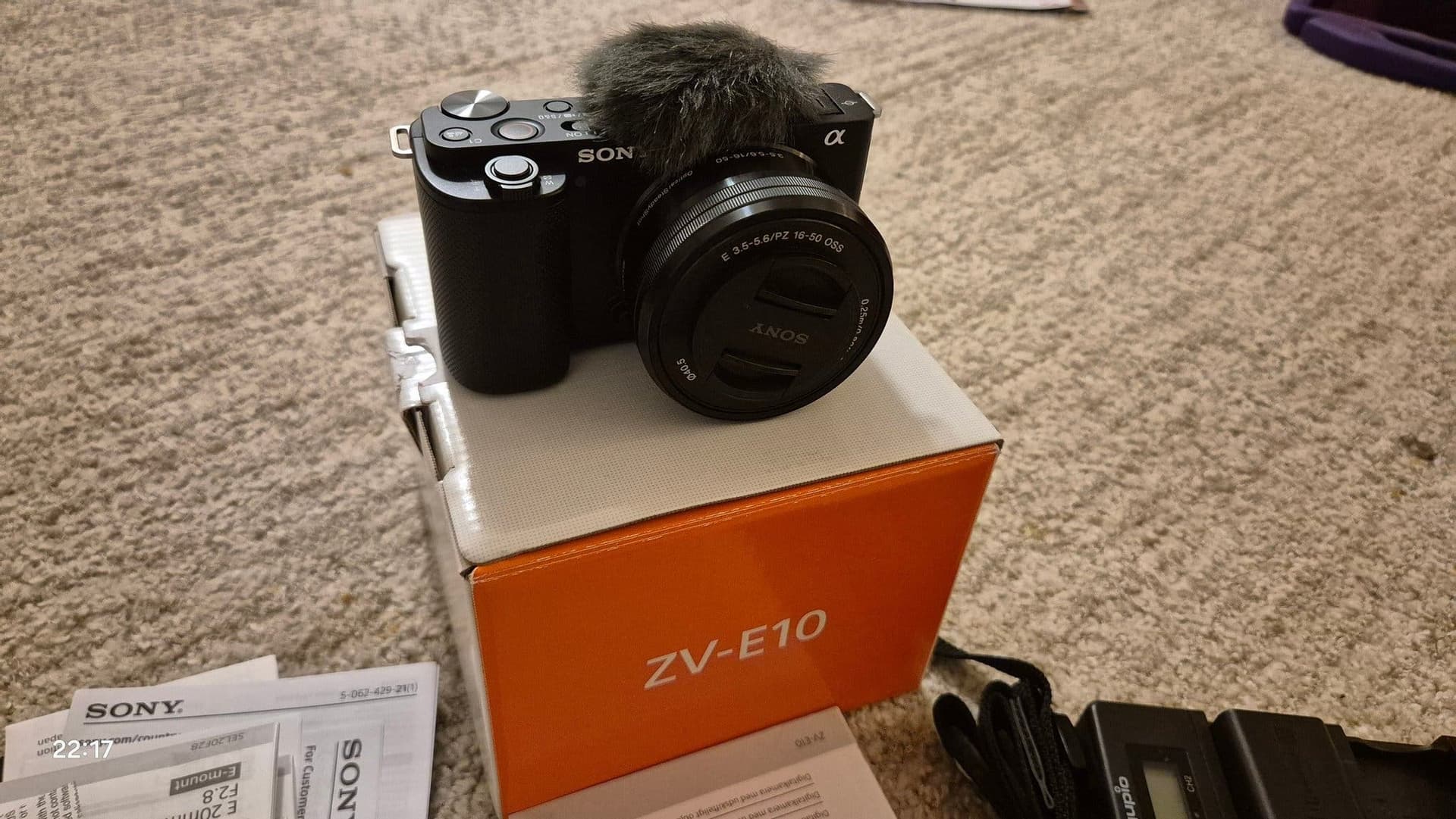 Sony ZV-E10 + 16–50mm – Mycket fint skick