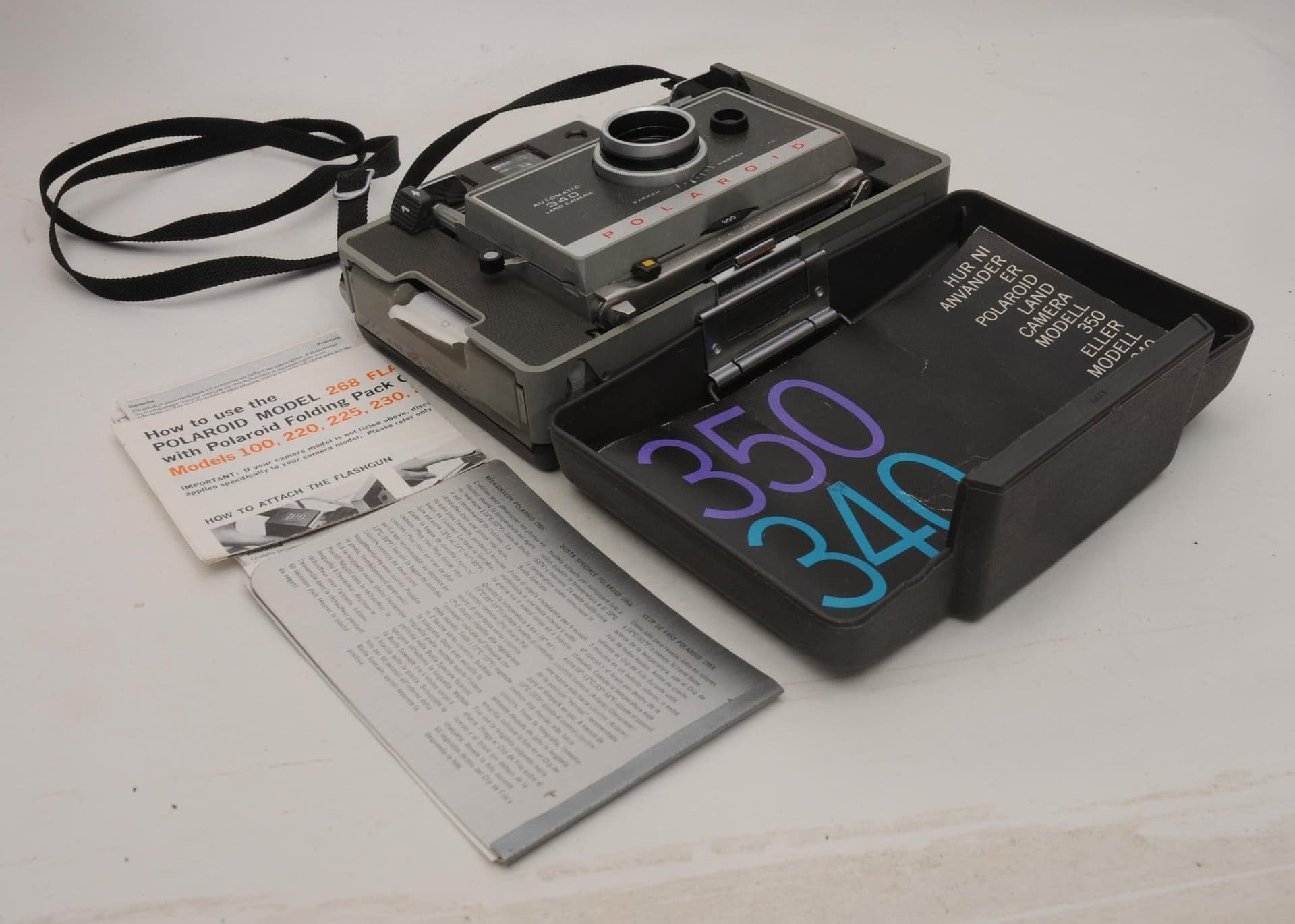 Polaroid Land Camera 340