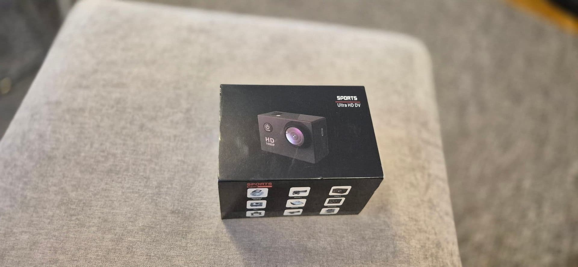 1080P HD Actionkamera med 140° Vidvinkellins – Perfekt för Äventyr!