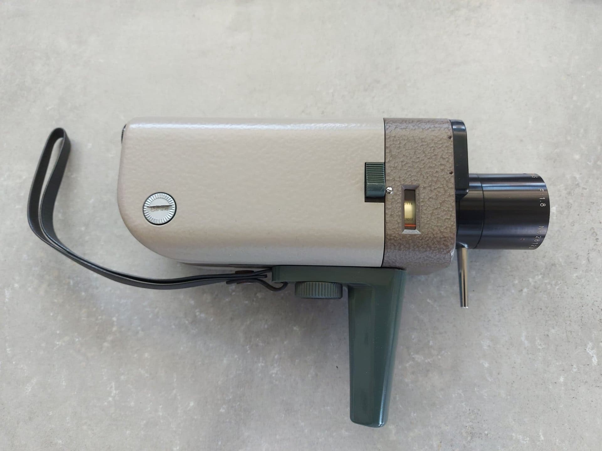Vintage filmkamera Chinon Facel