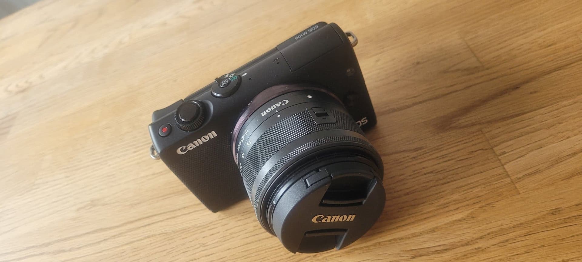 Canon M 100 systemkamera