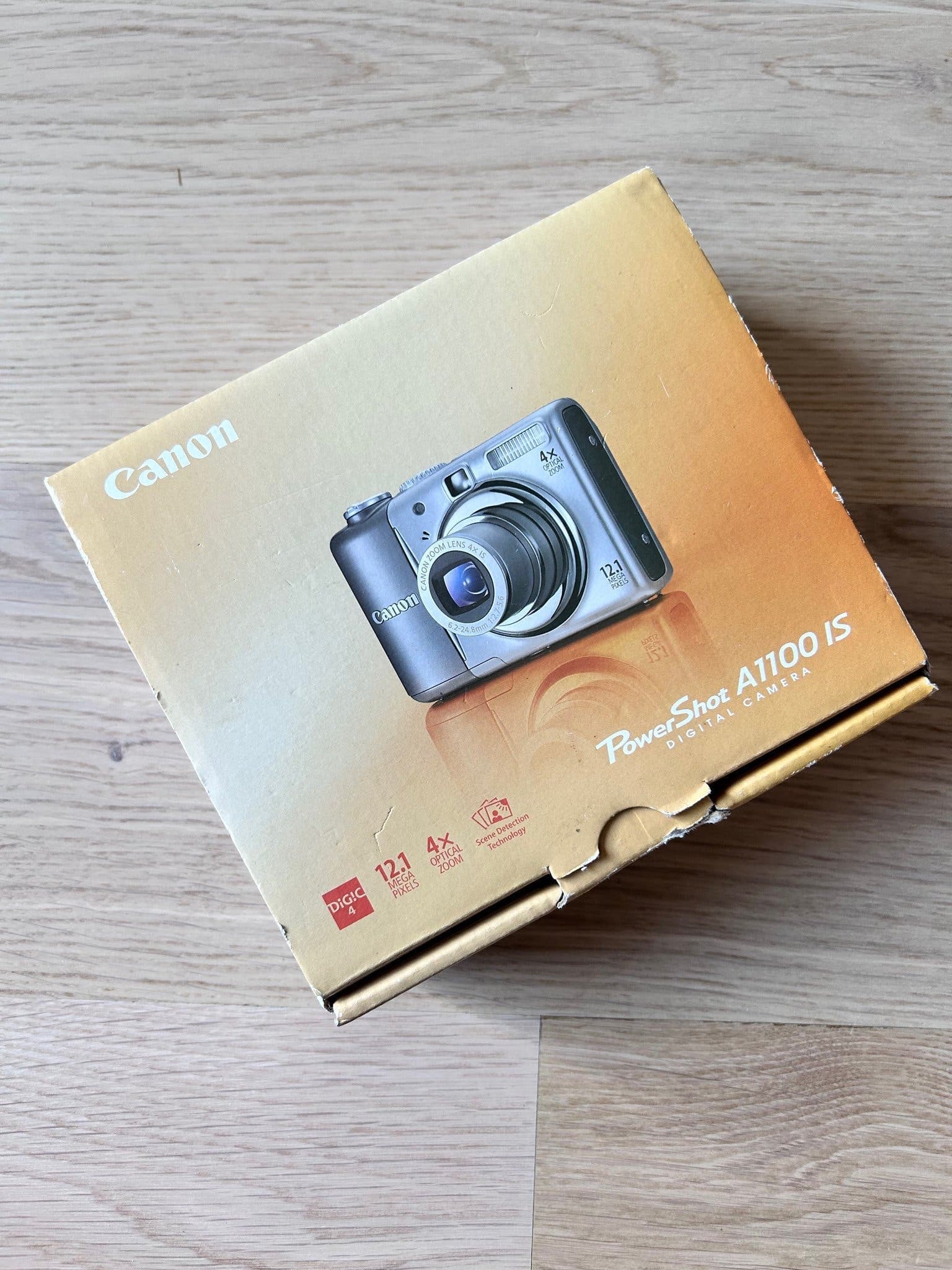 Canon PowerShot A1100 IS - Y2K Digicam - komplett i originalförpackning, nyskick
