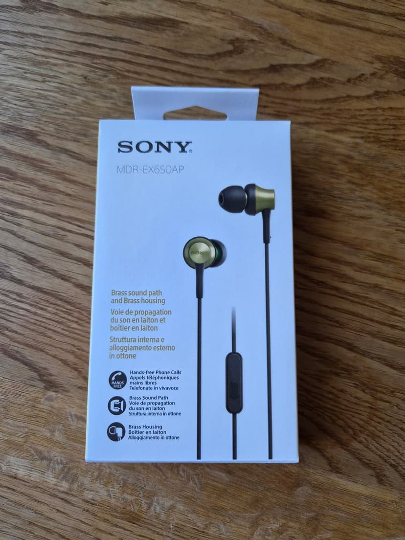 Sony MDR-EX15LP In Ear