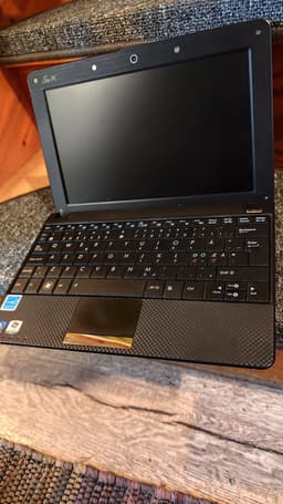 ASUS Eee PC 1001PX Laptop