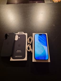 iPhone 17 256 GB (100% batteri, Olåst) Nyskick!