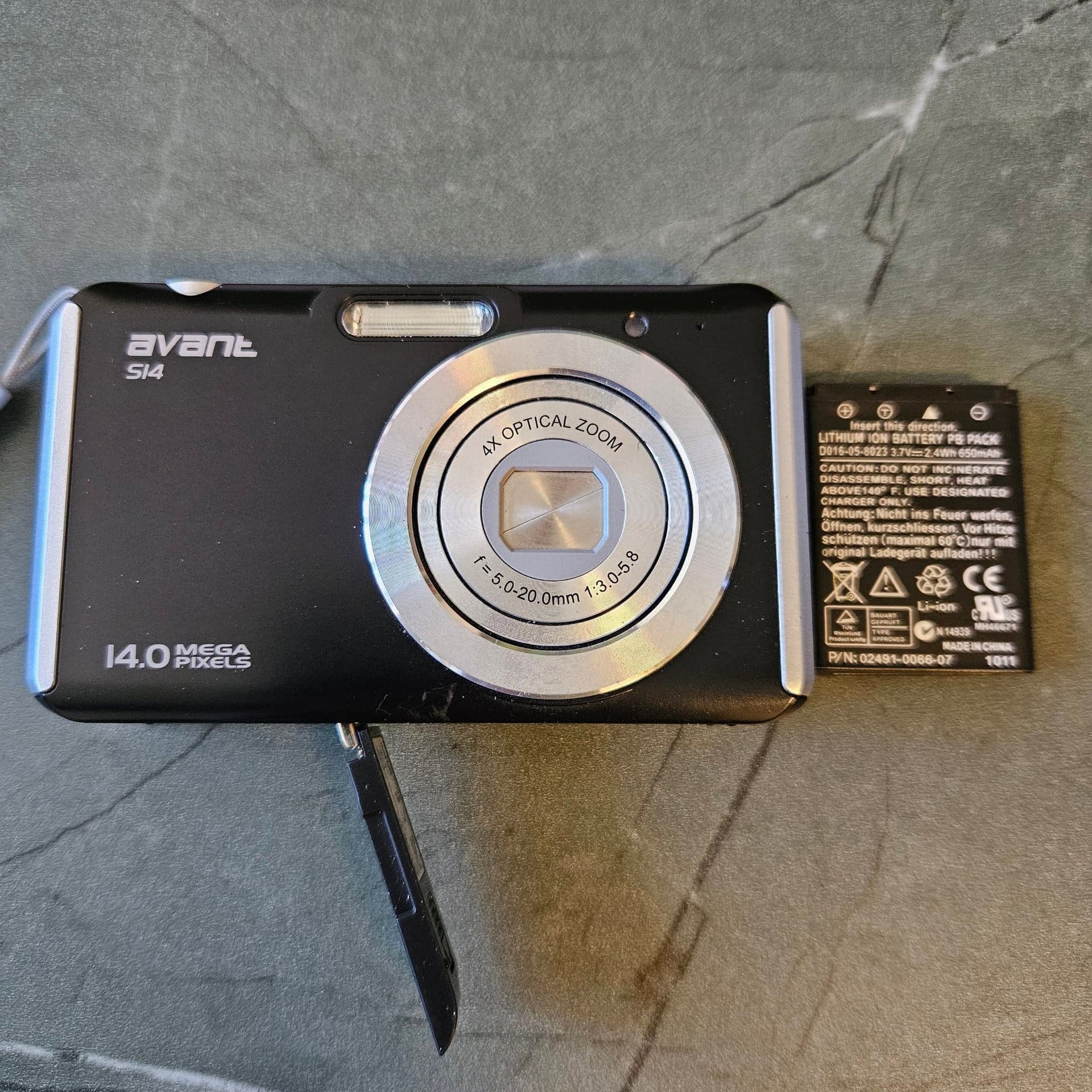 Avant S14 digitalkamera 14.0 MP – 4x Optical Zoom – Retro Digicam Y2K
