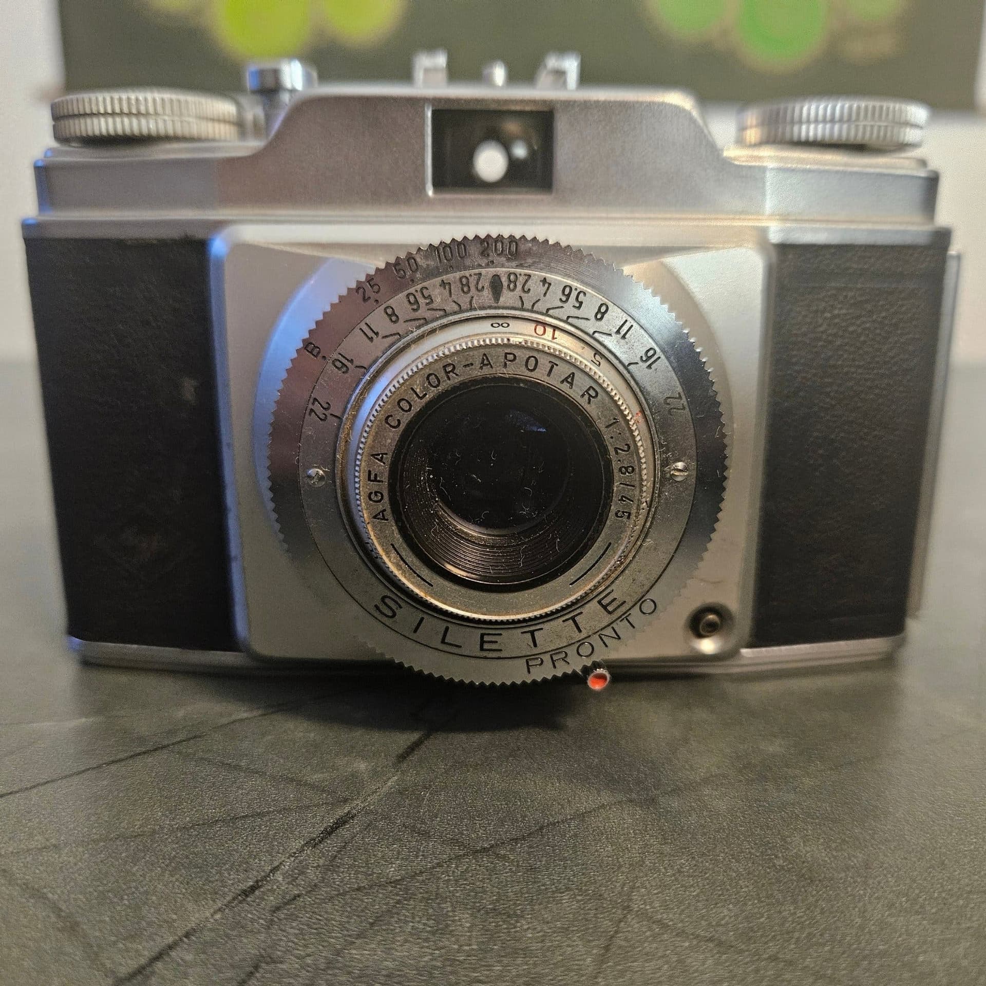 Agfa Silette Pronto 35mm mekanisk kamera – Color-Apotar 1:2.8/45 mm + väska