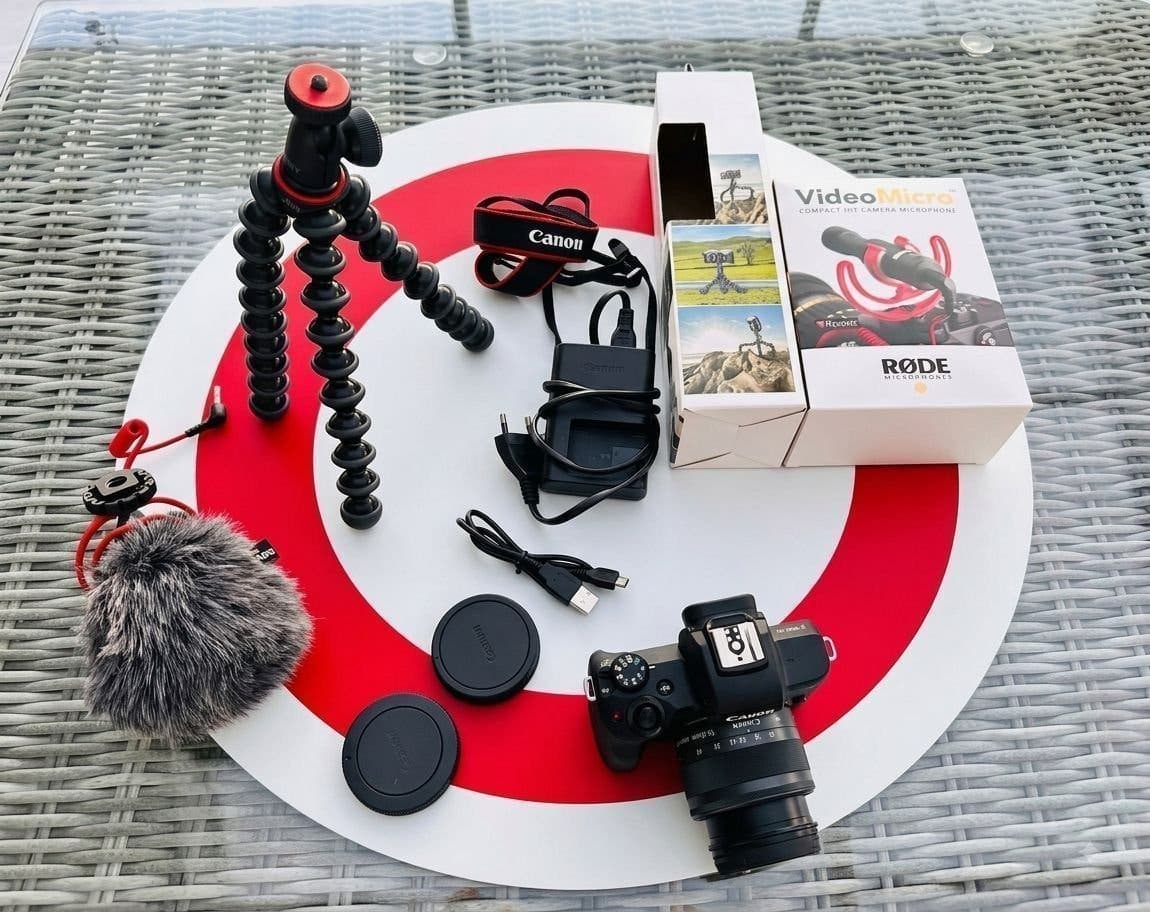 Canon EOS M50 Mark II – Komplett Vlogging & Resepaket (Som nytt!)