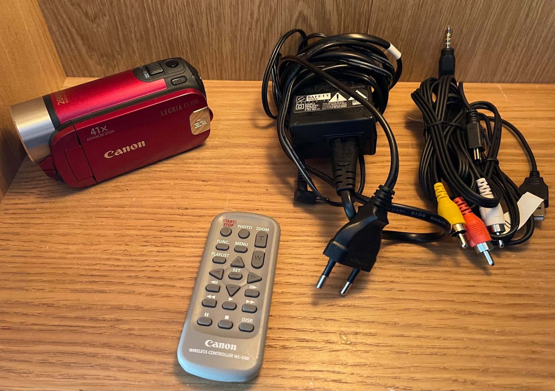 Canon Legria FS-306e Videokamera