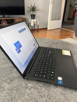 ASUS Vivobook 16" | i7-11370H | 16GB RAM | 512GB SSD | Garanti till 2028