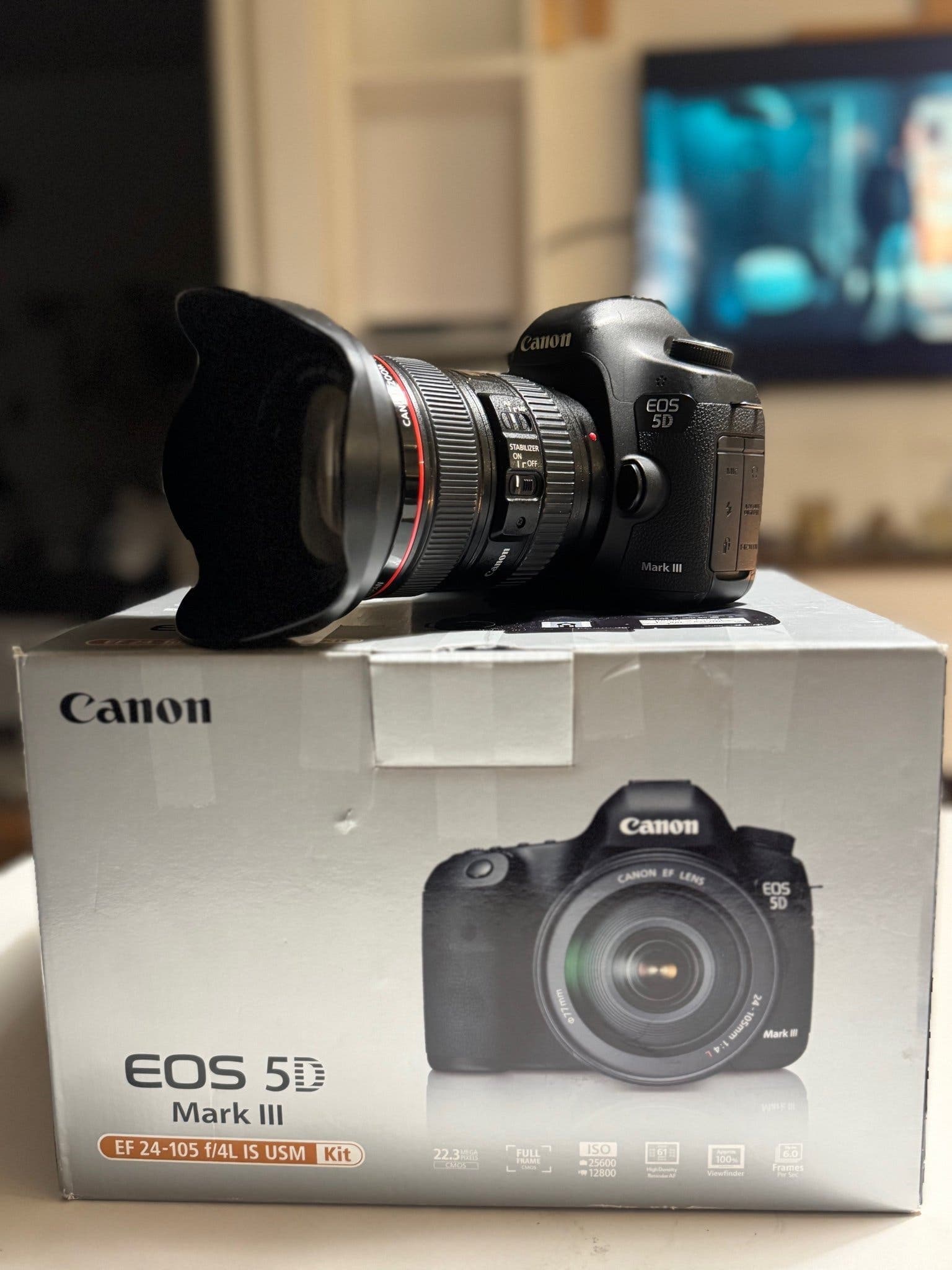 Canon EOS 5D Mark III + 24–105L – endast 9 260 exp – original kitkartong