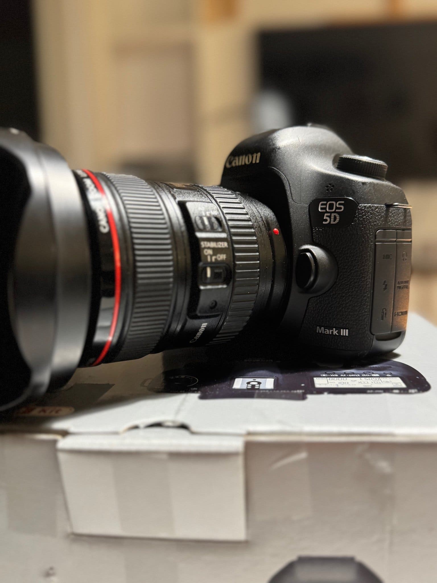 Canon EOS 5D Mark III + 24–105L – endast 9 260 exp – original kitkartong
