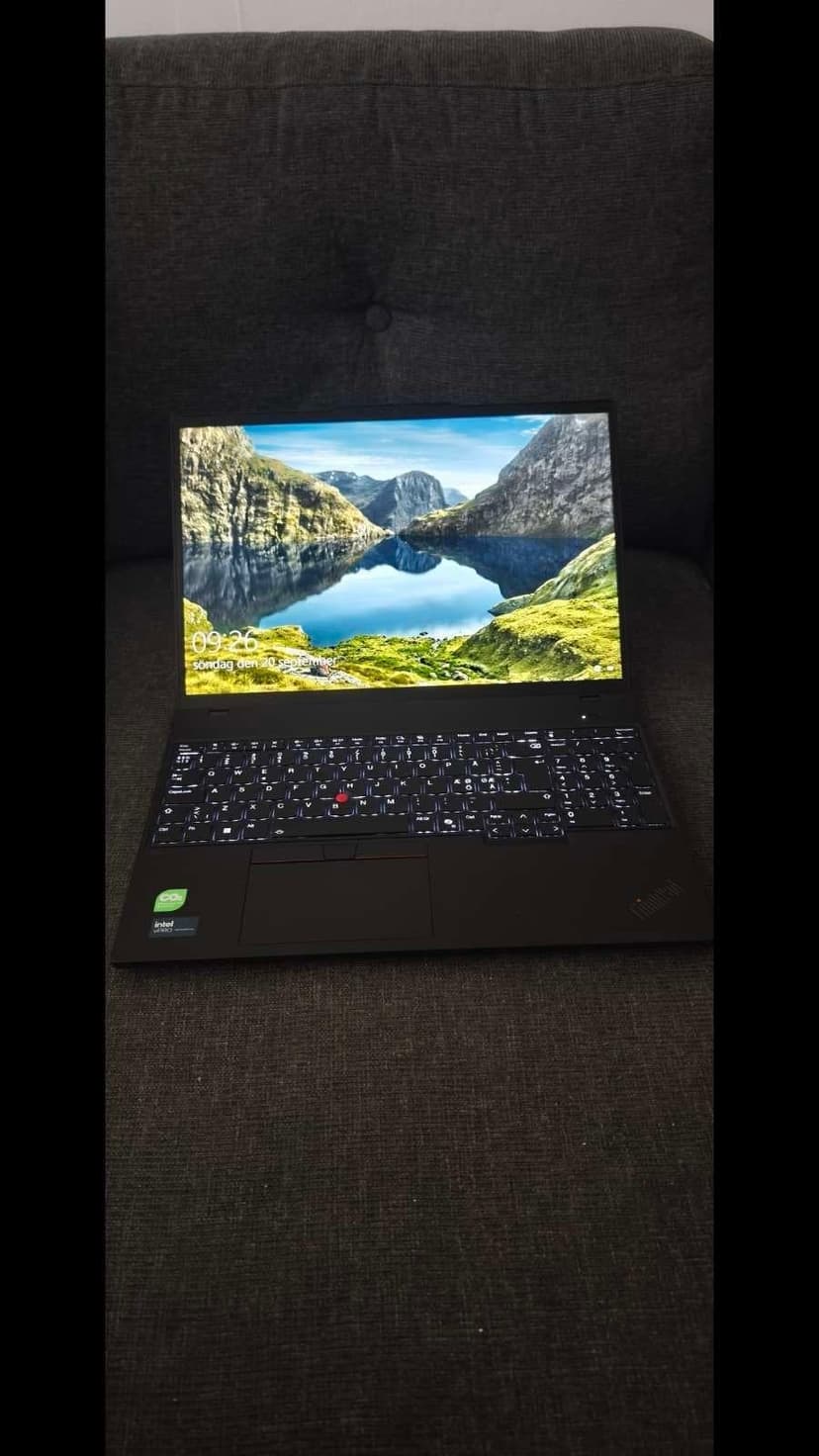 Lenovo ThinkPad T16 Gen 2 16"