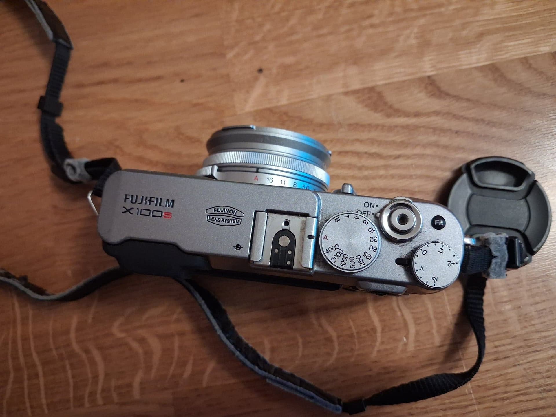 Fujifilm X100S in good used condition, fully functional, with accessories