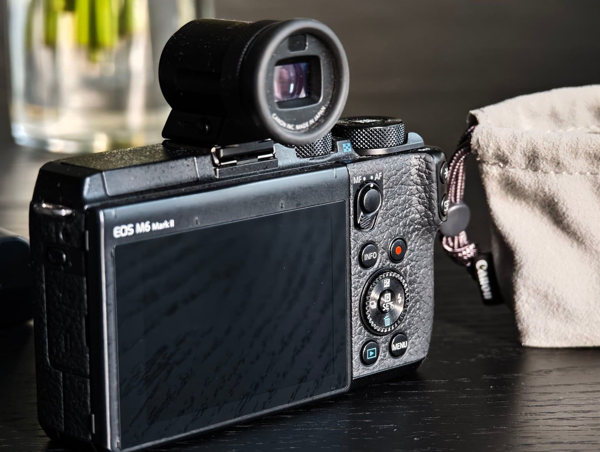 Canon EOS M6 Mark II + Tillbehör