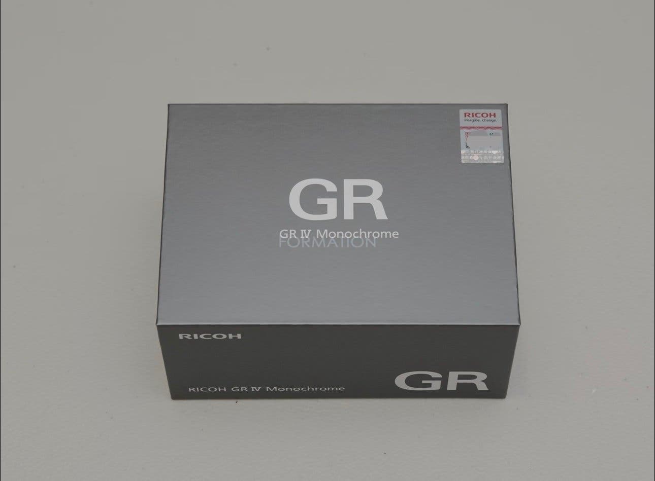 Ricoh GR IV Monokrom kamera