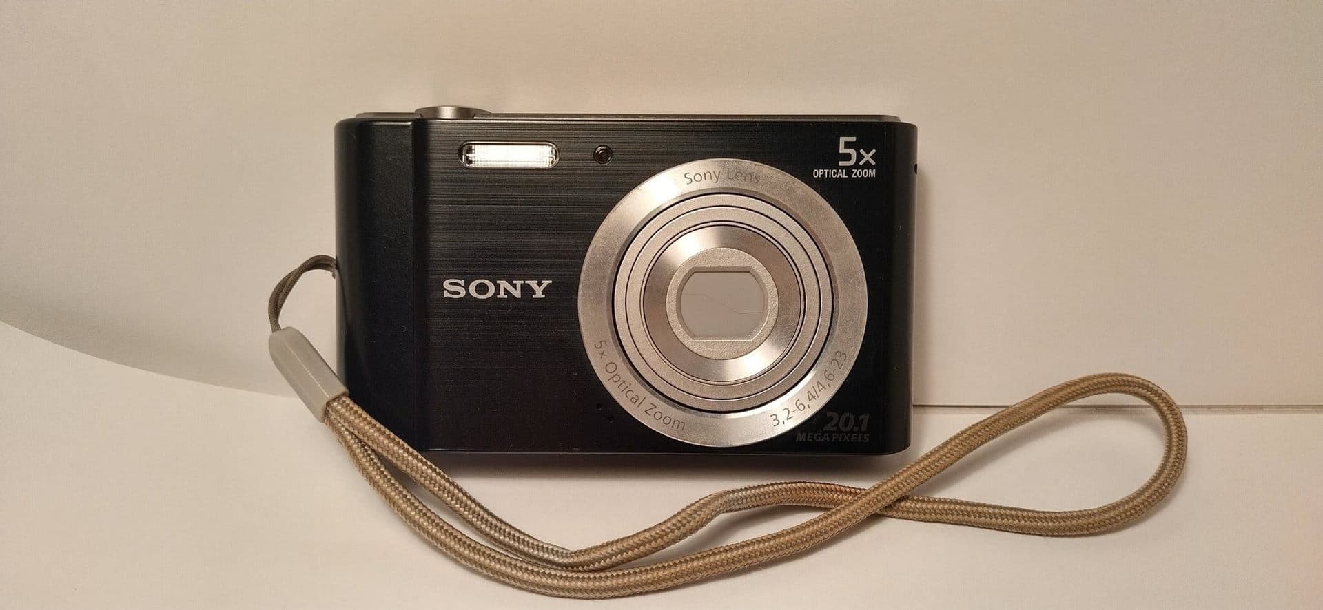 Sony Cyber-shot DSC-W800 digitalkamera + batteri, laddare & fodral