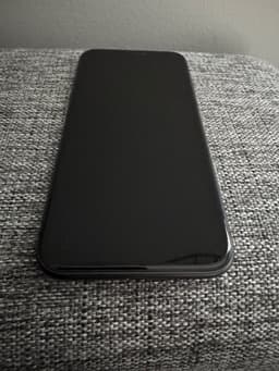 iPhone 11 mörkgrå 128 GB
