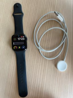 Apple Watch SE 44mm 1st gen