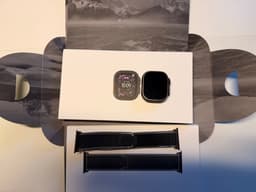 Apple Watch Ultra 3 GPS + Cellular 49mm Svart Titan