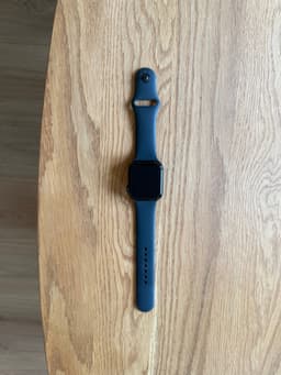 Apple Watch SE 44MM 2025