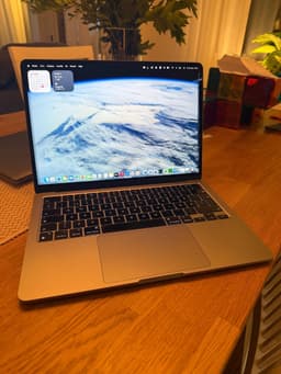 MacBook Air M2