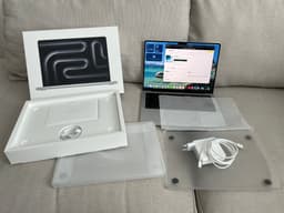 MacBook Pro 14" 2025 M5 16/512 GB - full garanti t o m november 2030