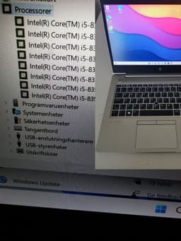 HP EliteBook i5-8 generation-USB C-256GB SSD-14 tum