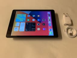 APPLE IPAD 9.7" 5TH GEN 128 GB WI-FI / Cellular
