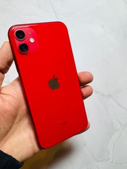 Julklappstips! iPhone 11 röd med ny skärm - 88% batterihälsa