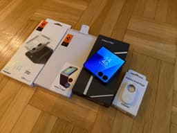 Samsung Galaxy Z Flip7 512 GB + grymma tillbehör