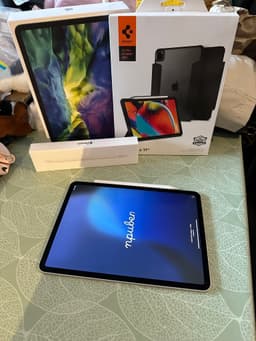 iPad Pro 11 tum gen 2 minne 512GB graverade