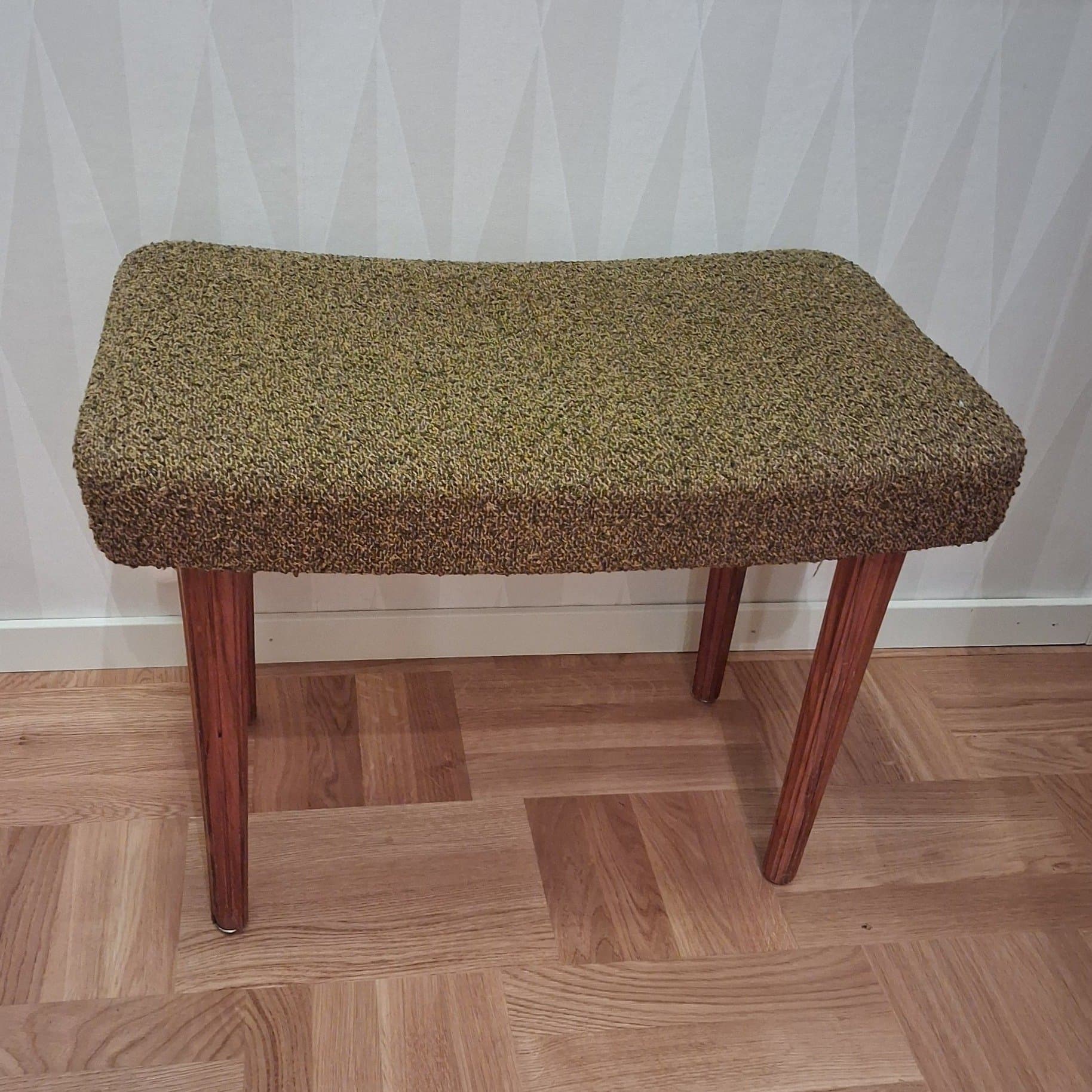 Retro Pall med tygsits