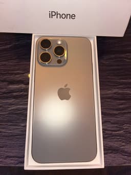 iPhone 15 PRO Max 256GB (Kort Auktion)
