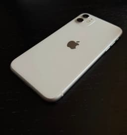 iPhone 11