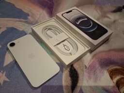 Iphone 16e 256gb vit nyskick - julklapp?!