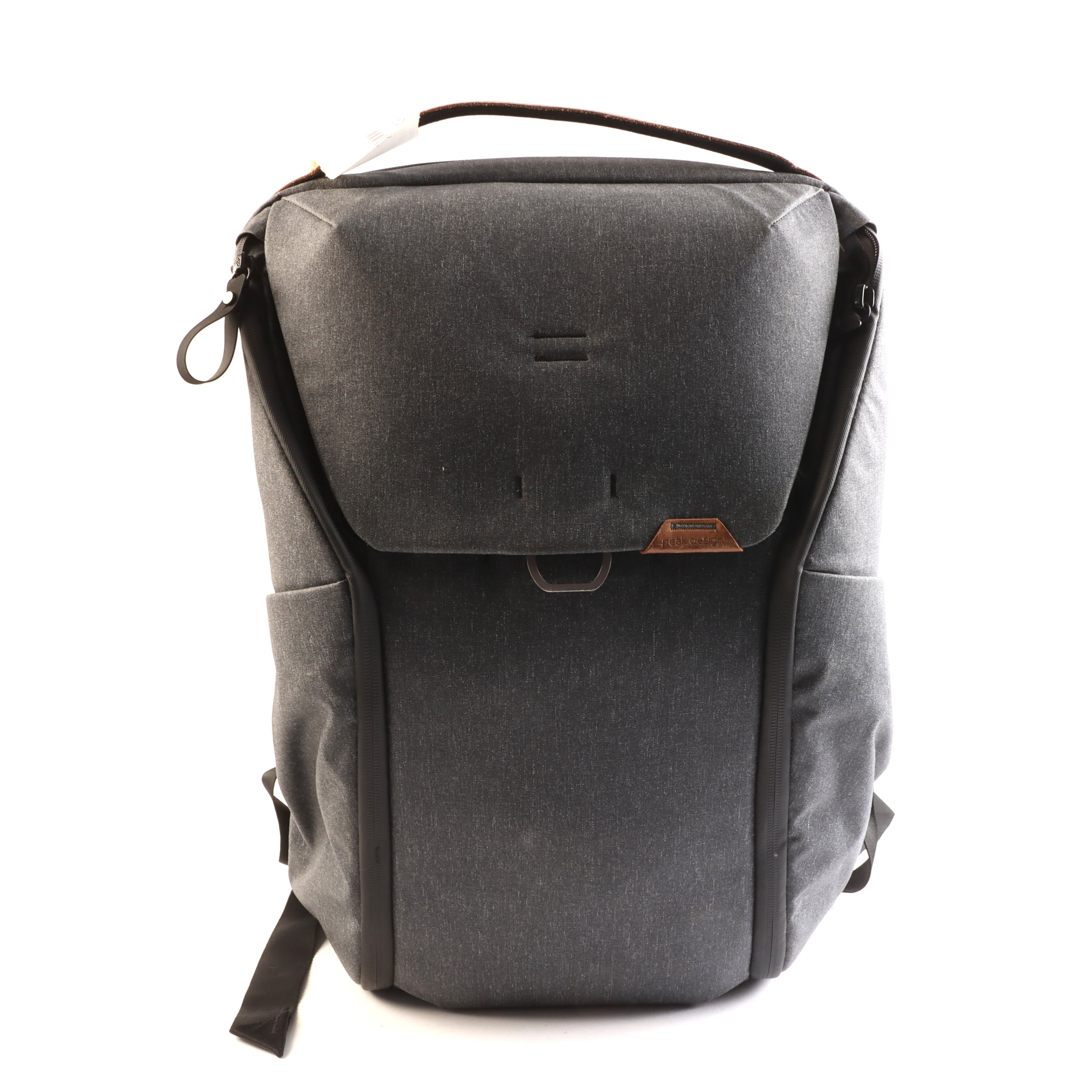 USED Peak Design Everyday Backpack 30L v2 - Charcoal