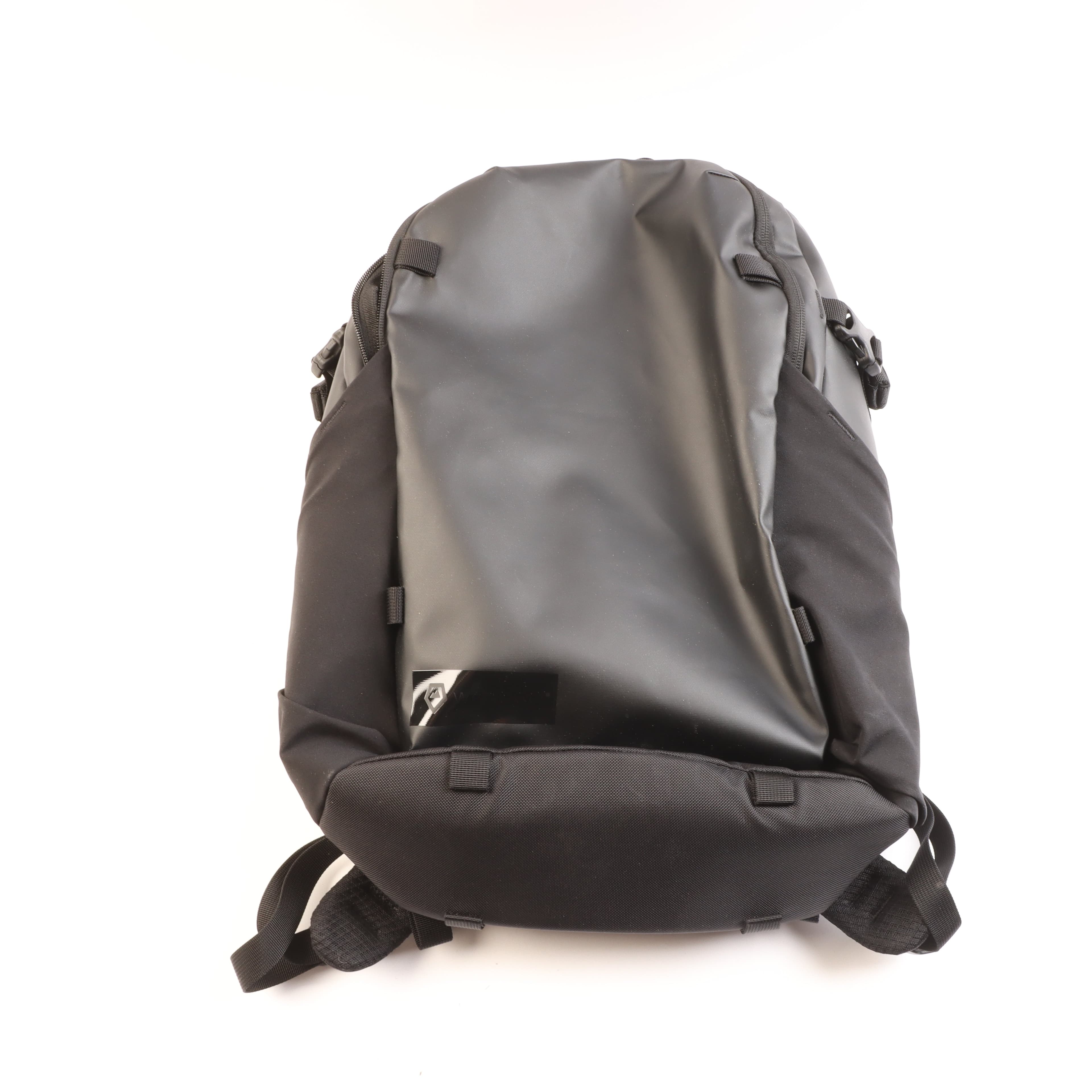 USED WANDRD NIMBUS 18 Backpack - Black