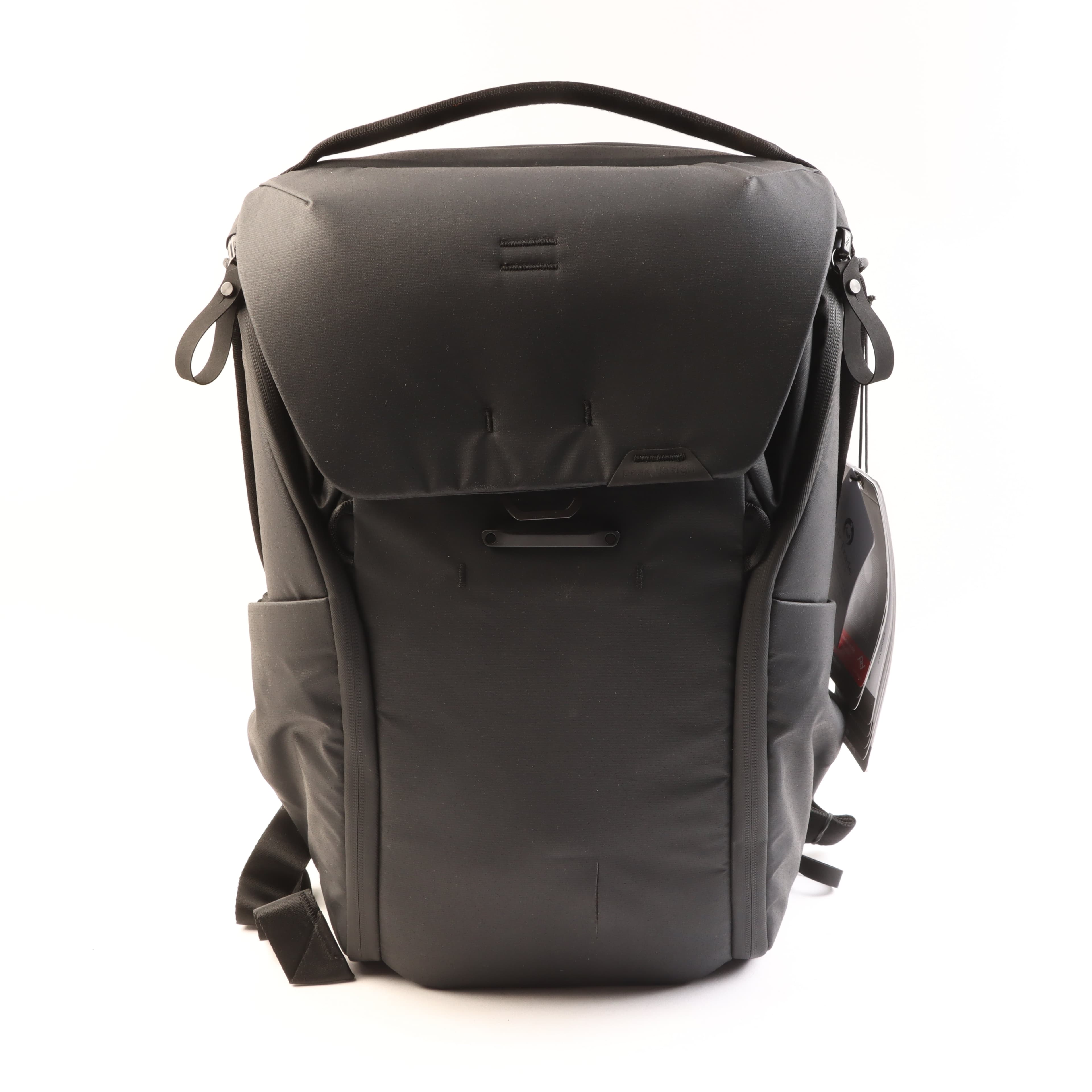 USED Peak Design Everyday Backpack 20L v2 - Black