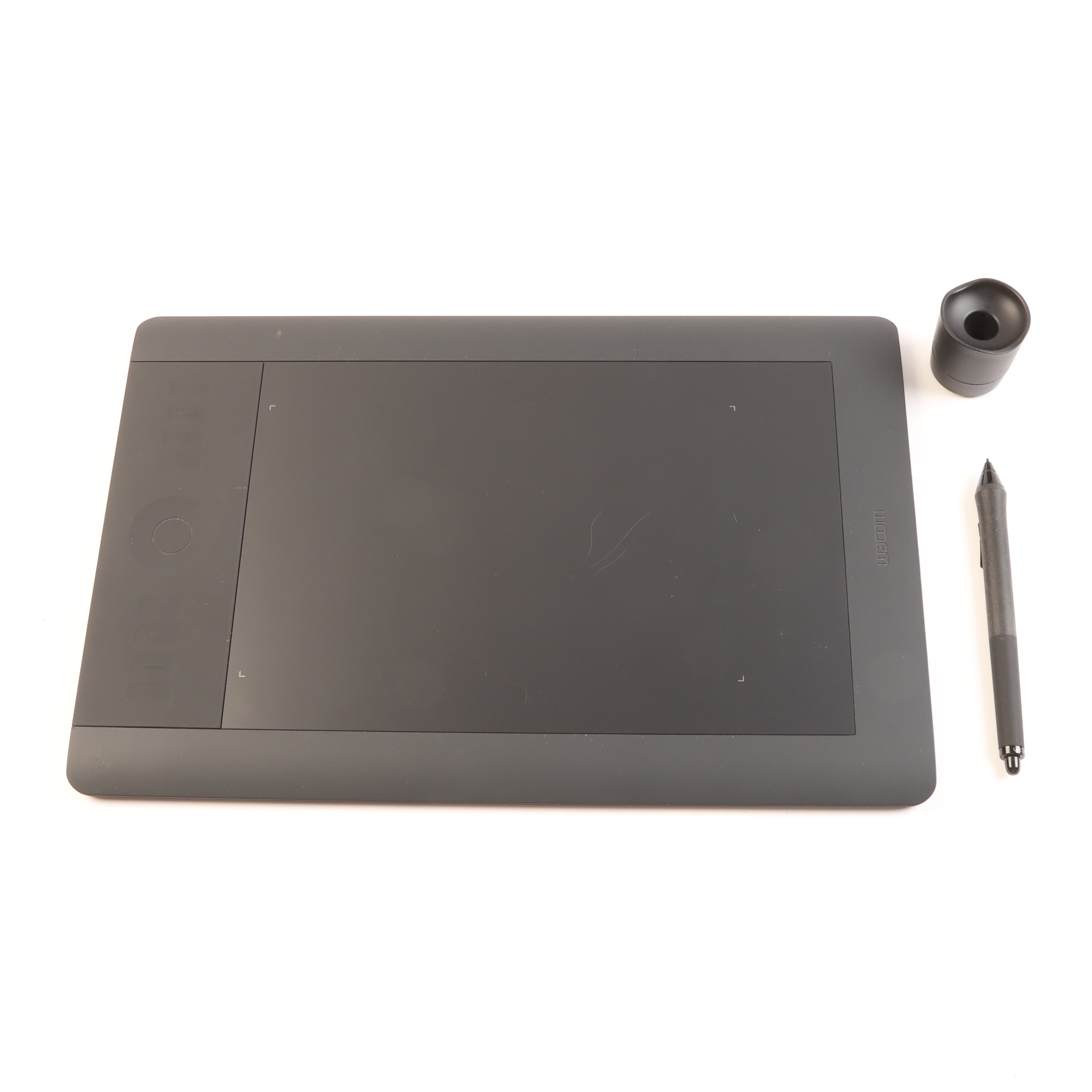 USED Wacom Intuos5 Pen and Touch - Medium