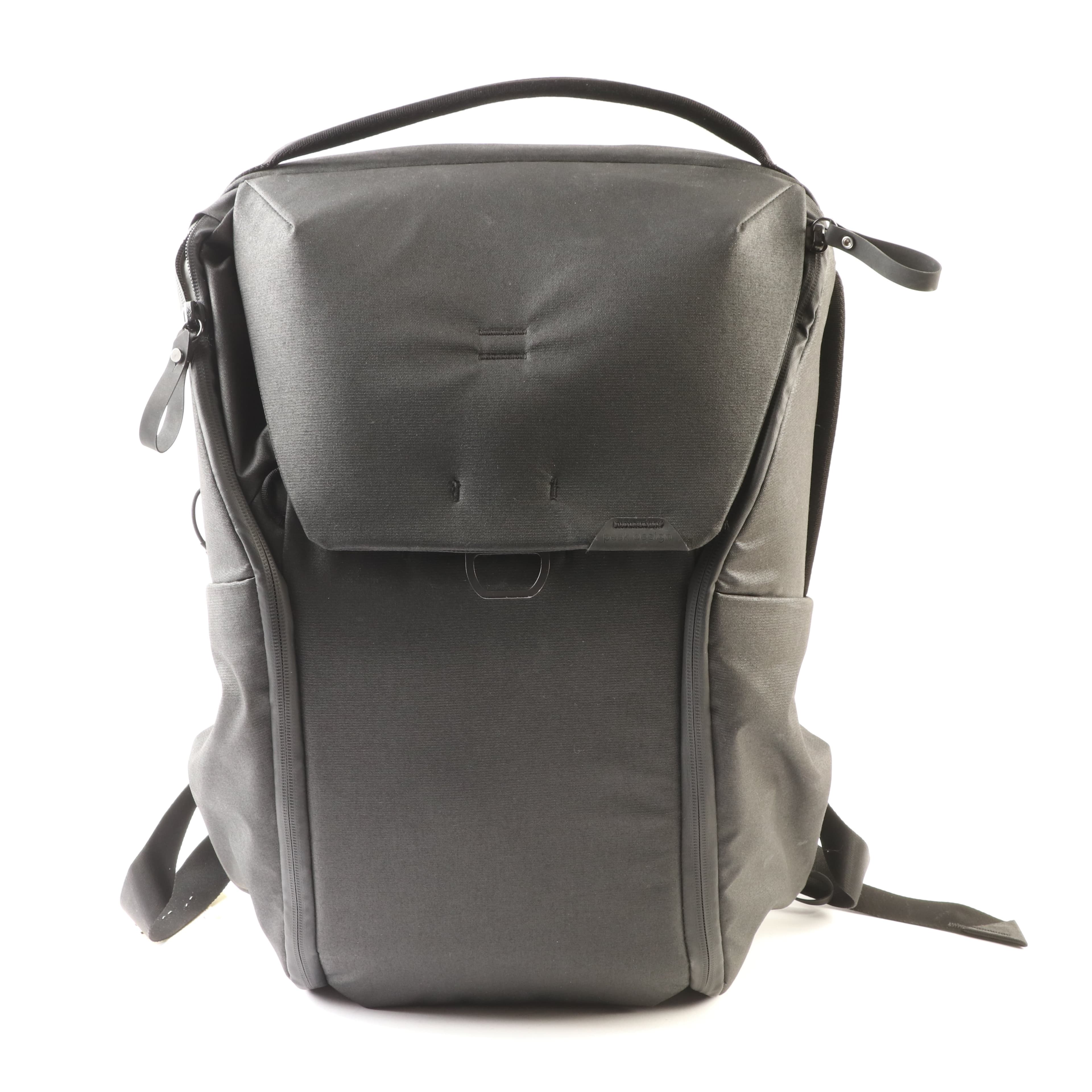 USED Peak Design Everyday Backpack 30L v2 - Black