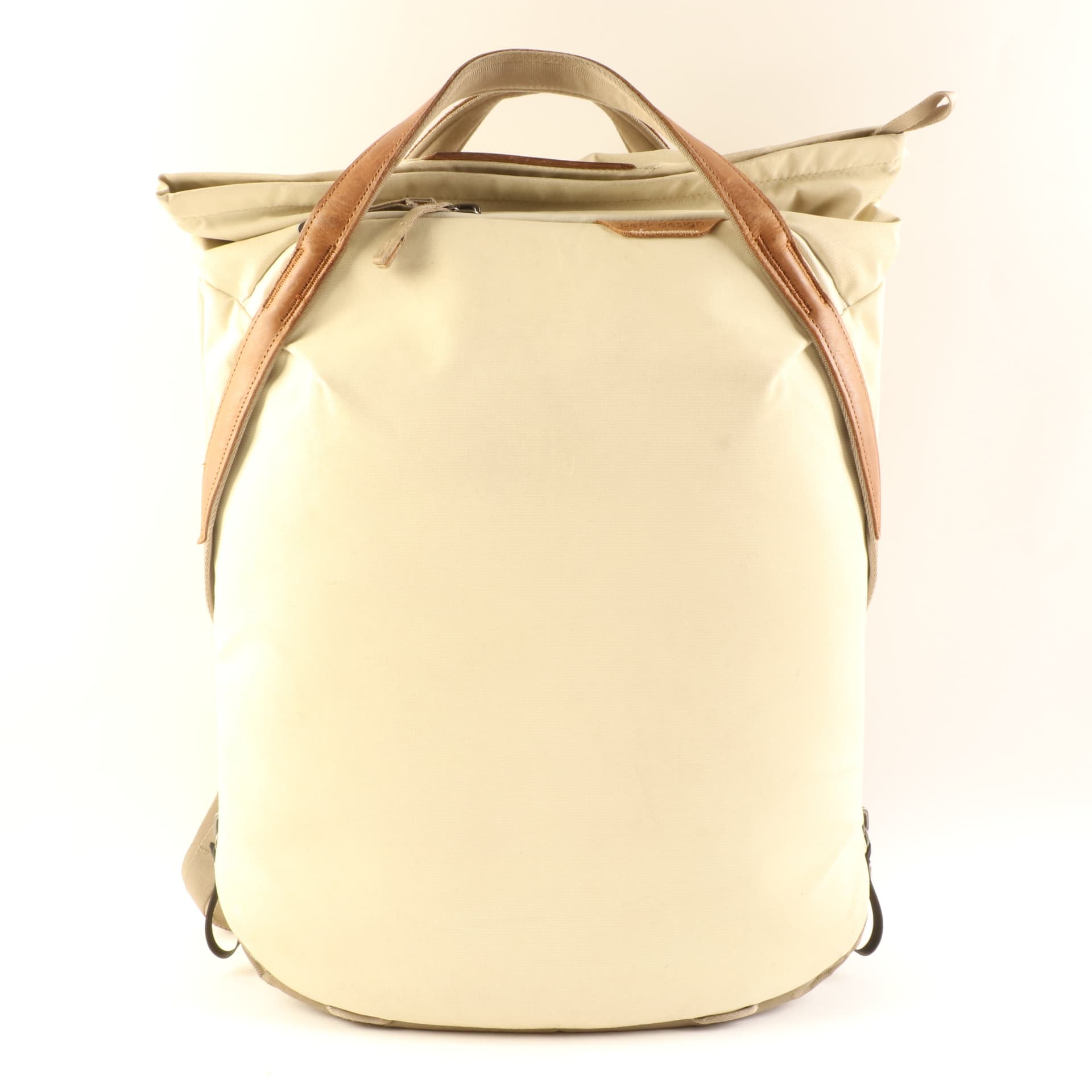 USED Peak Design Everyday Totepack 20L v2 - Bone