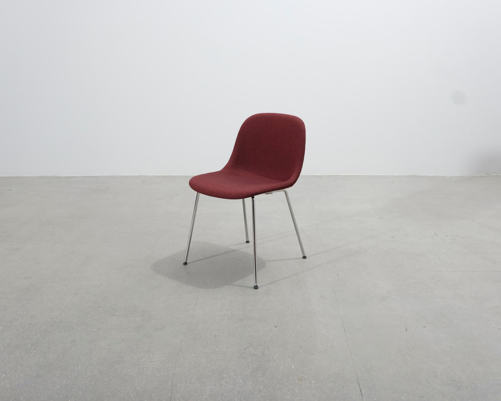 Muuto Fiber Side stol röd