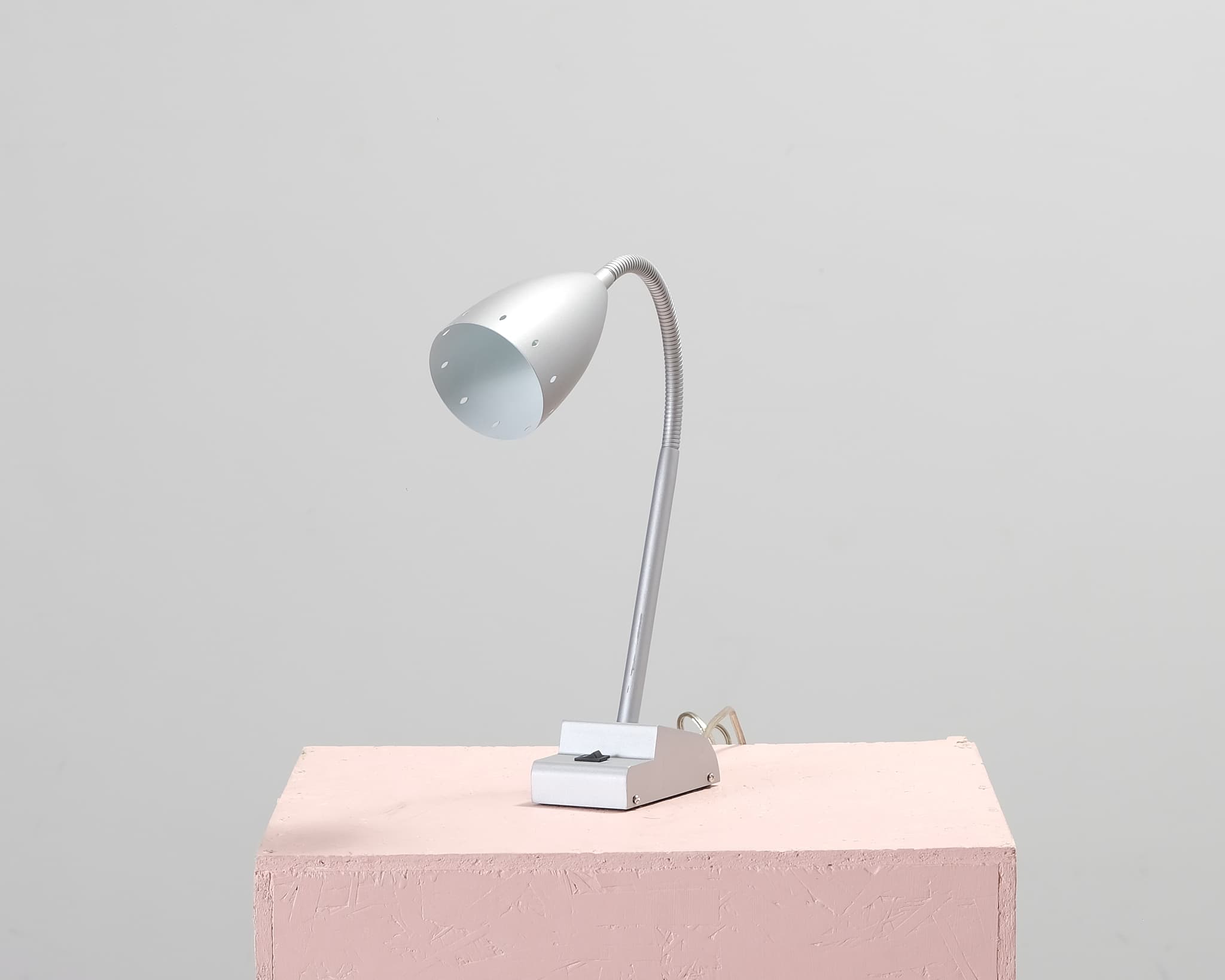 Bordslampa metall