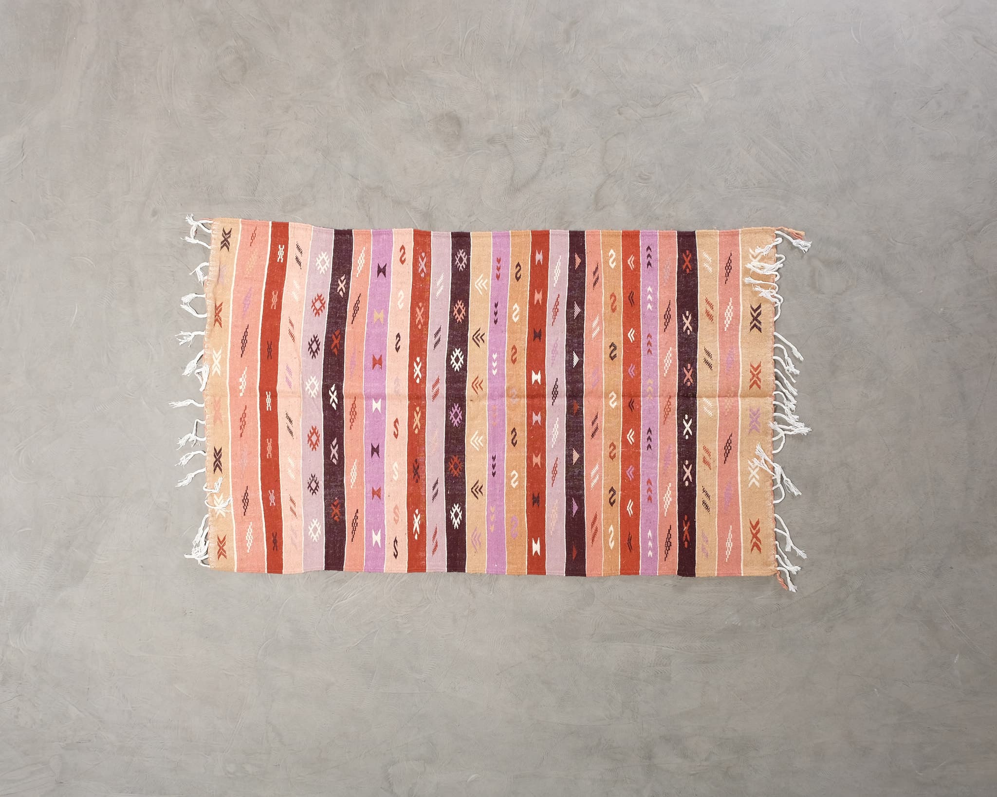 Zanafi nomadmatta röd 130 x 210 cm