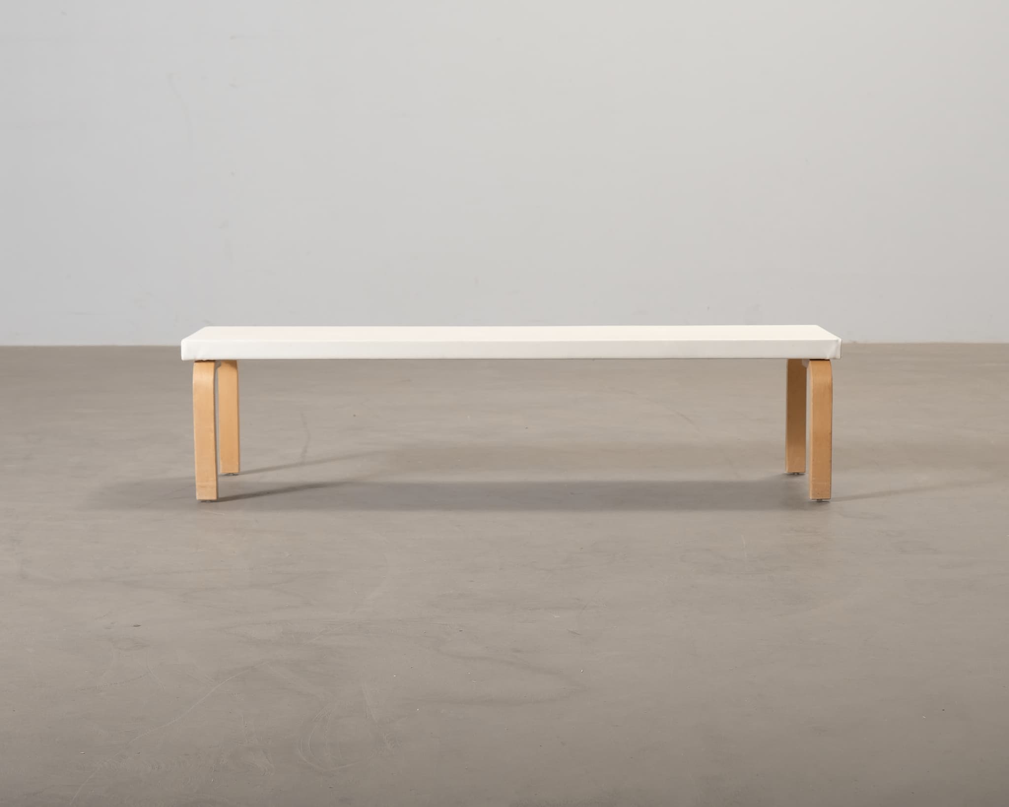 Artek bänk 135 cm björk / vit